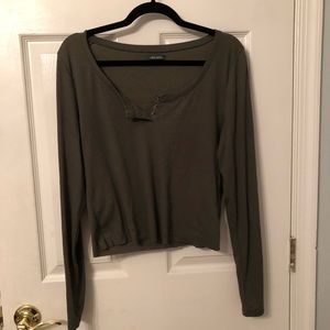 Dark green slight crop top long sleeve